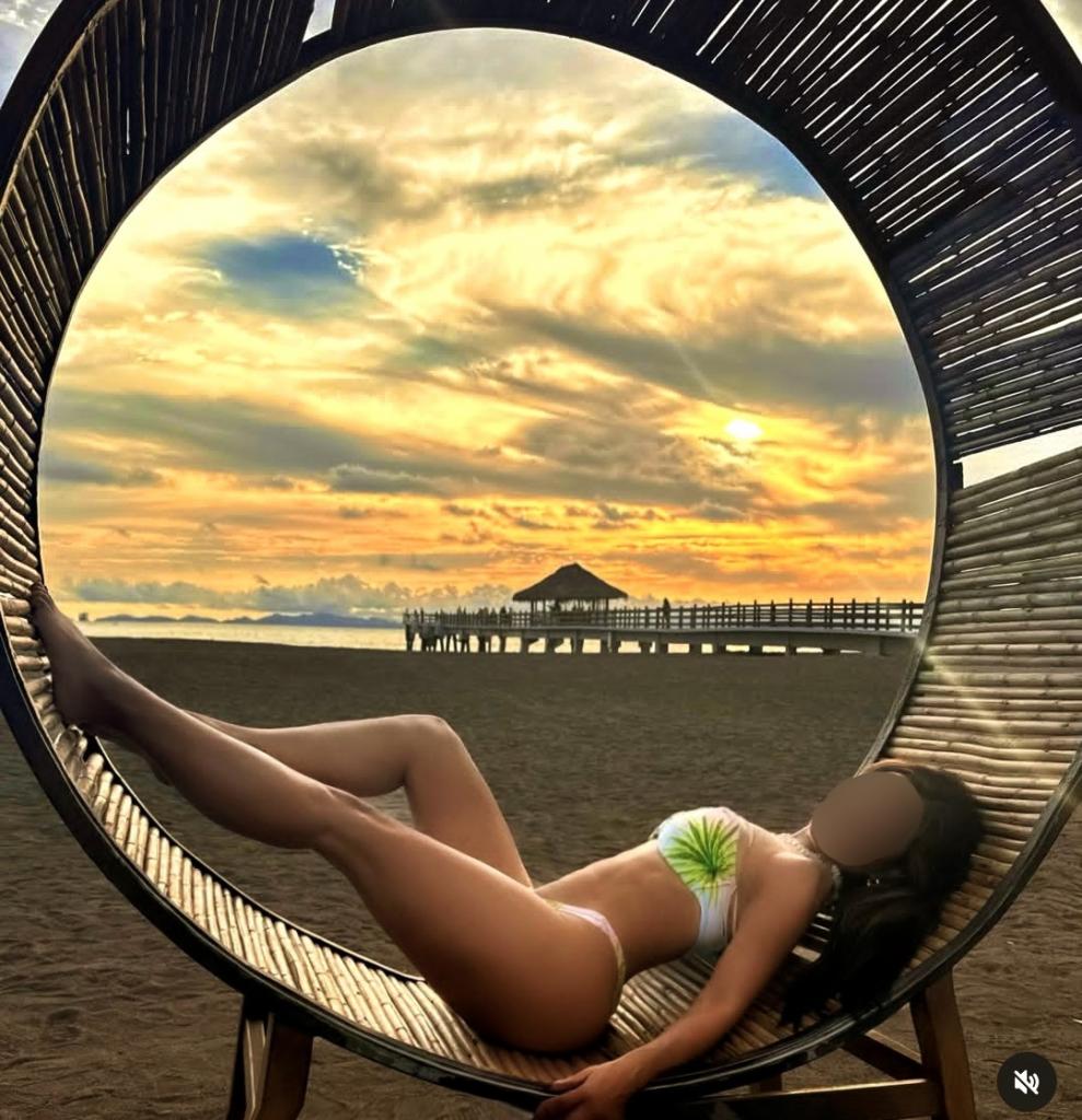 Chica busca chico en Cádiz: 