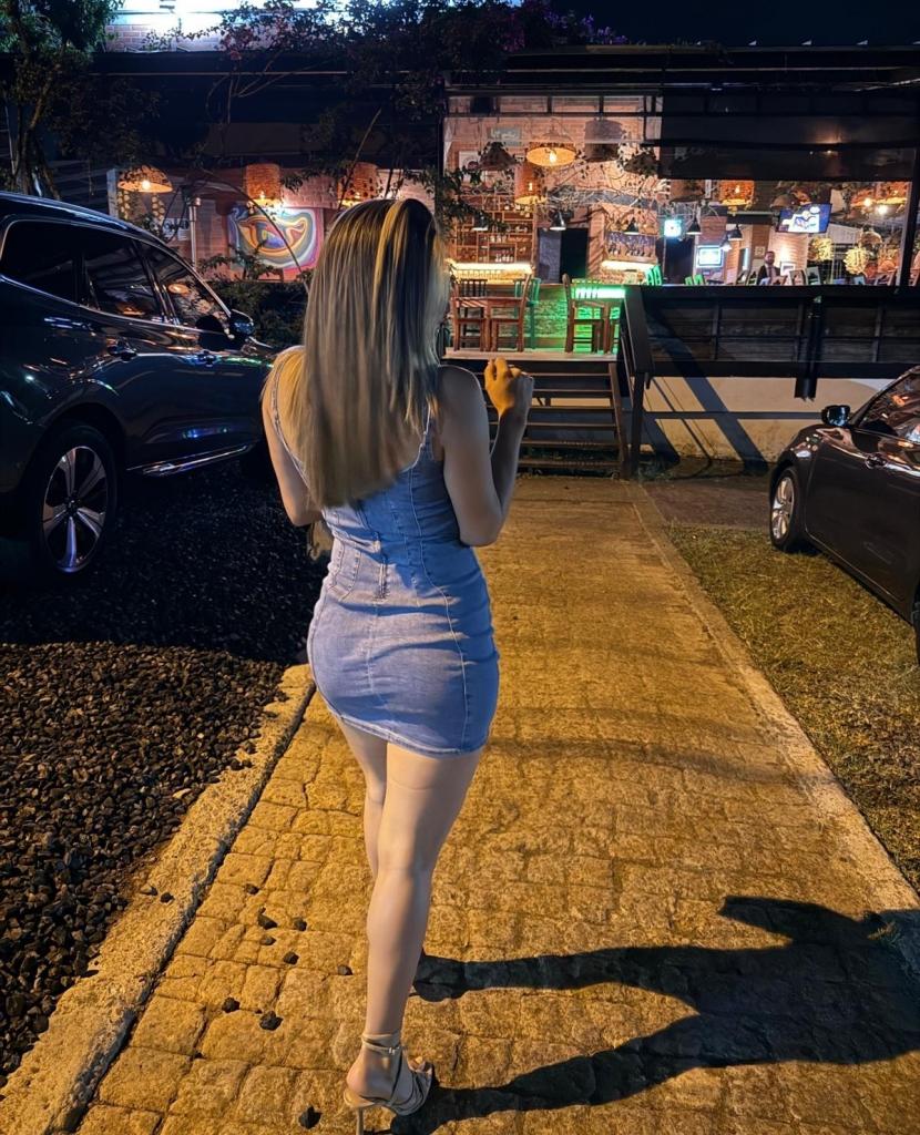 Chica busca chico en Murcia: 