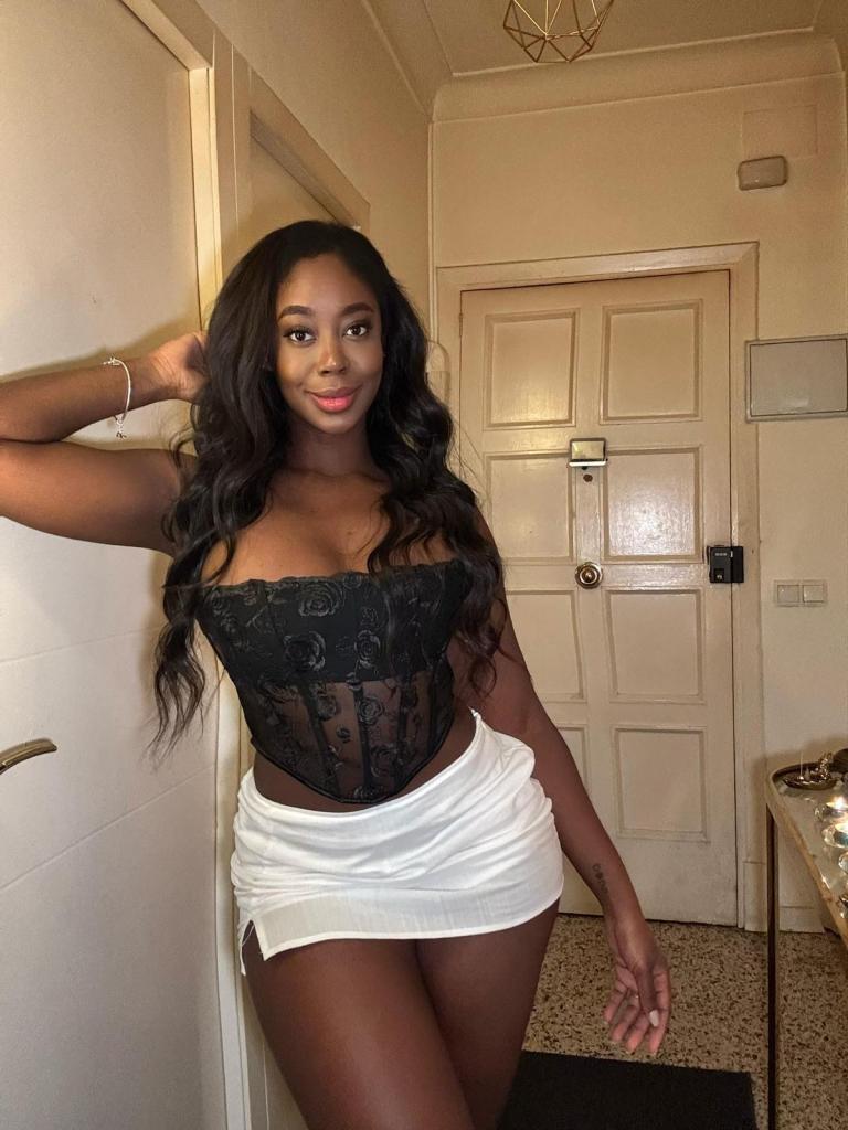 641679983: Chica busca chico en Alicante