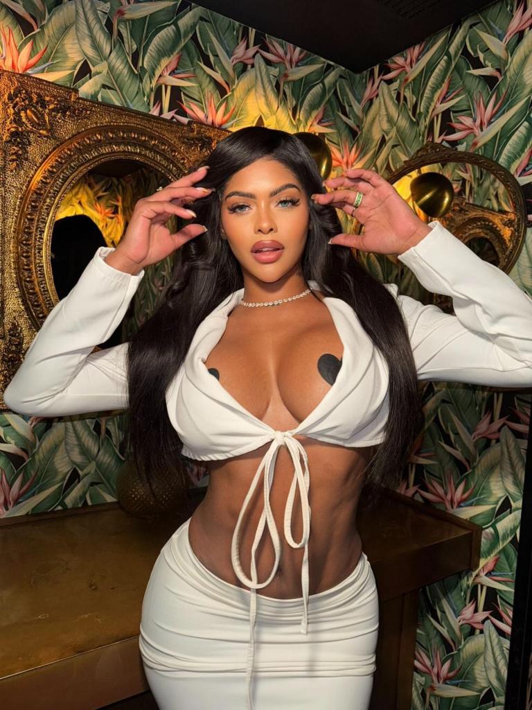 Chica busca chico en Barcelona: 