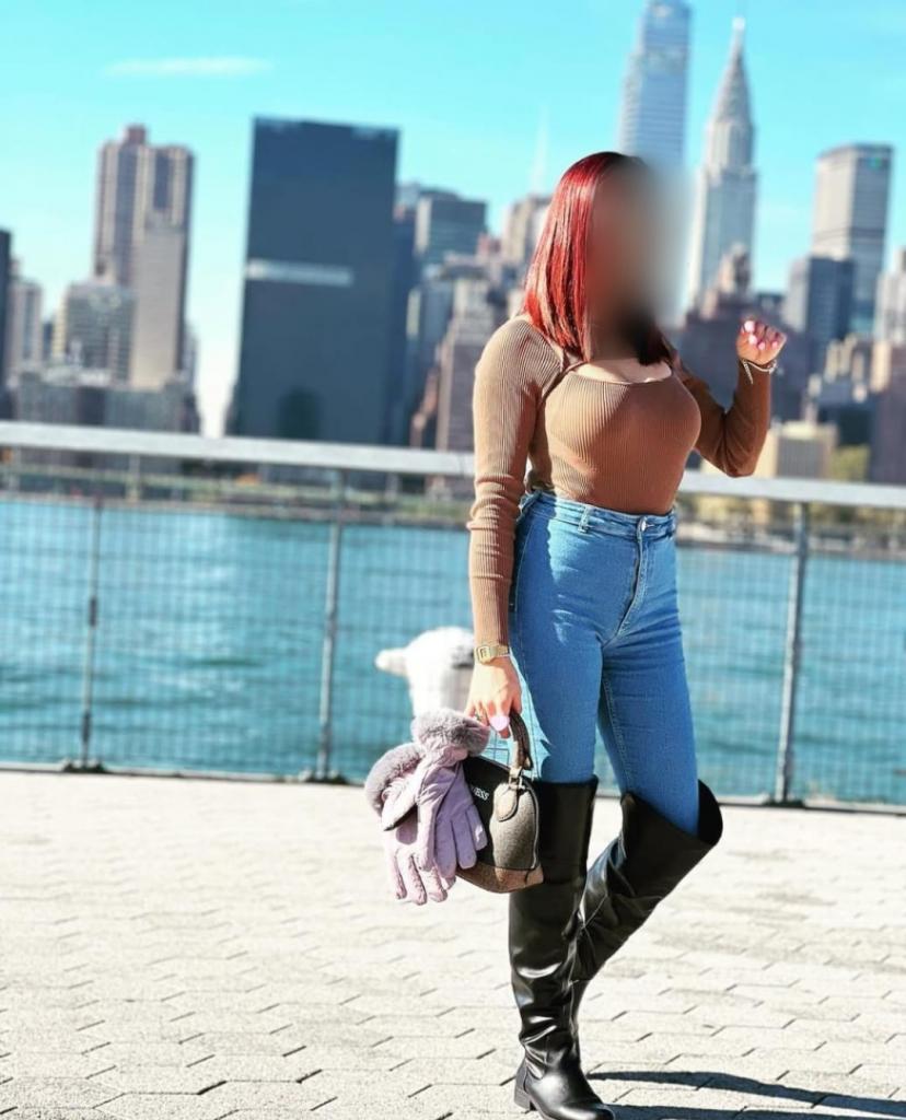 603298980: Chica busca chico en Lérida