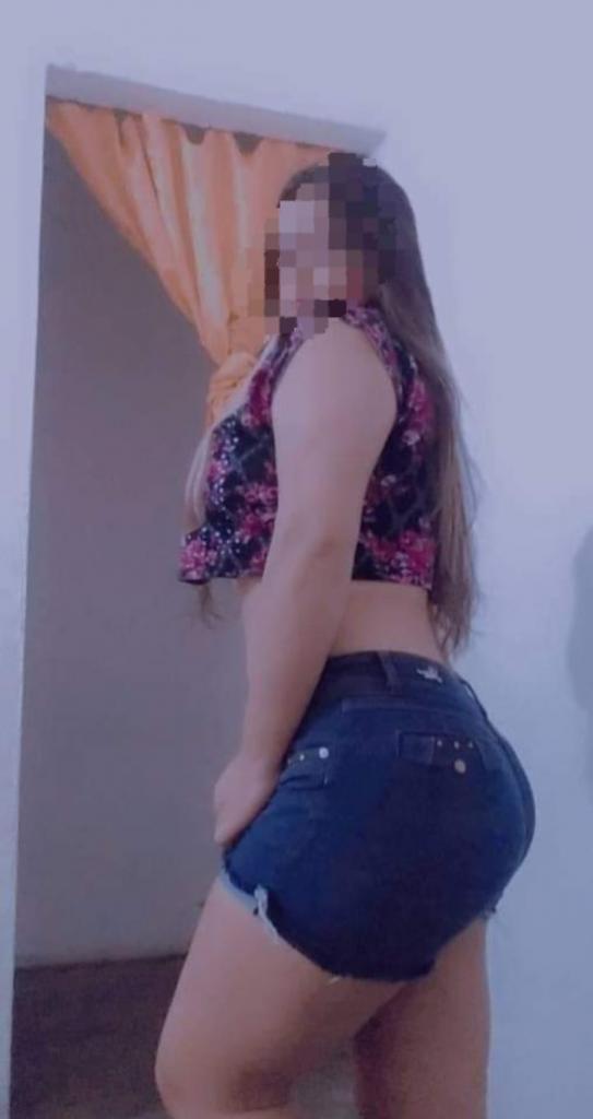 631193129: Chica busca chico en Madrid