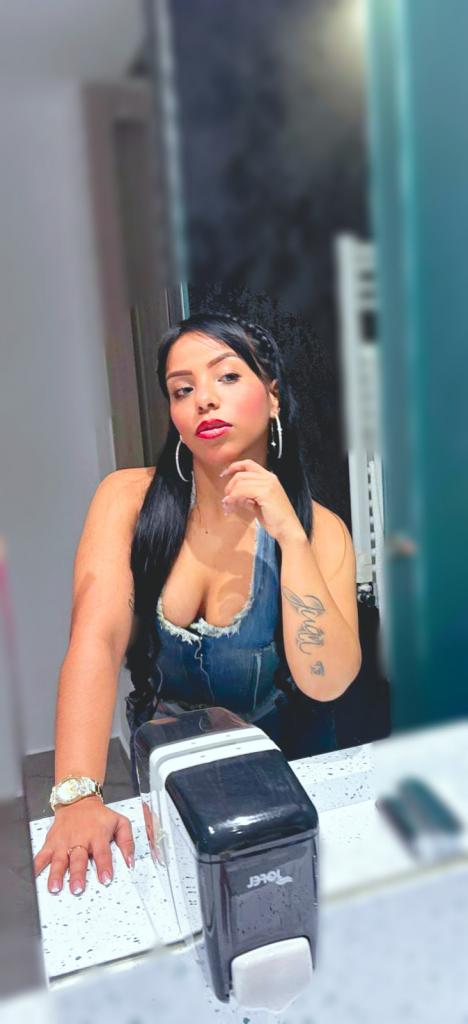 Chica busca chico en Alicante: 