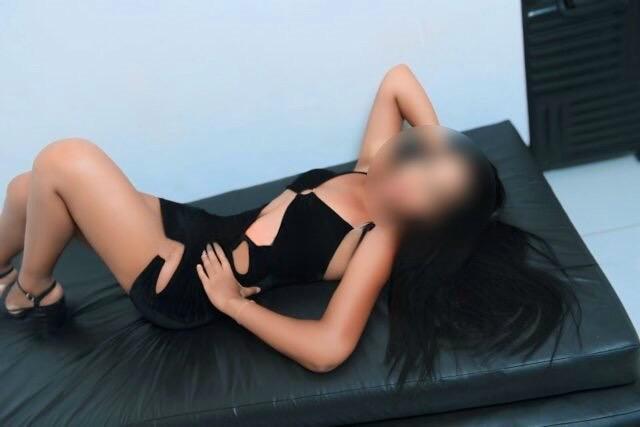 671386206: Chica busca chico en Valencia