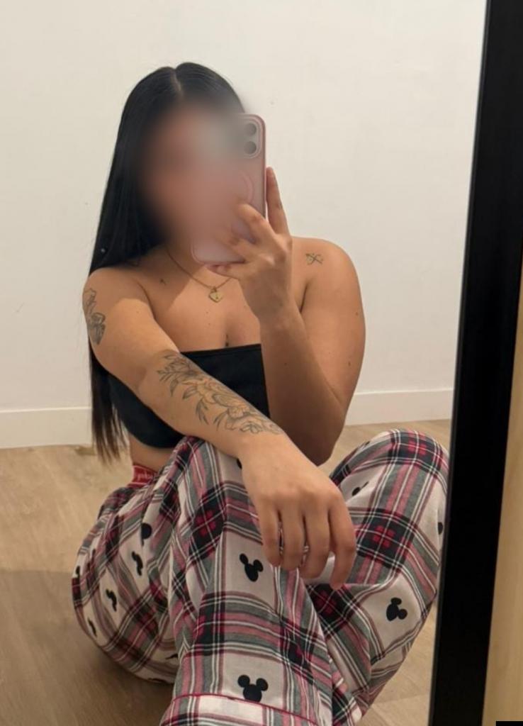 Chica busca chico en Barcelona: 