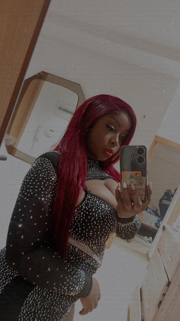 Chica busca chico en Murcia: 