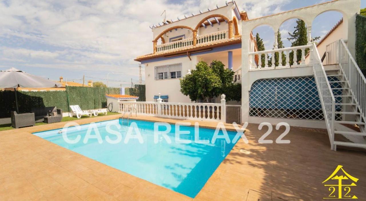 Chica busca chico en Granada: 