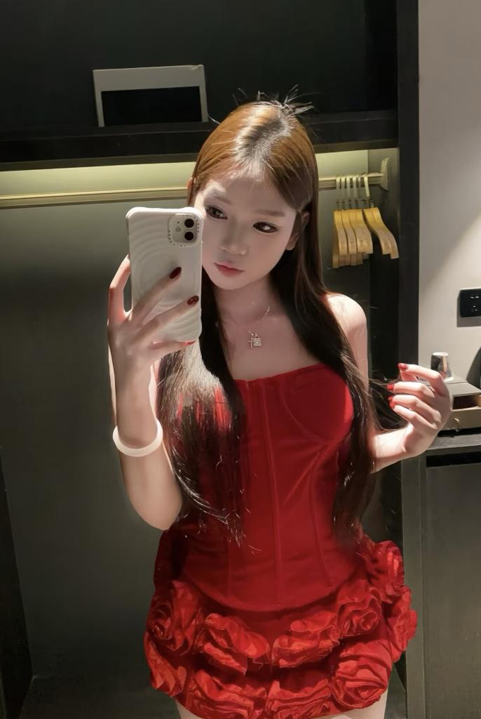 636641374: Chica busca chico en Madrid