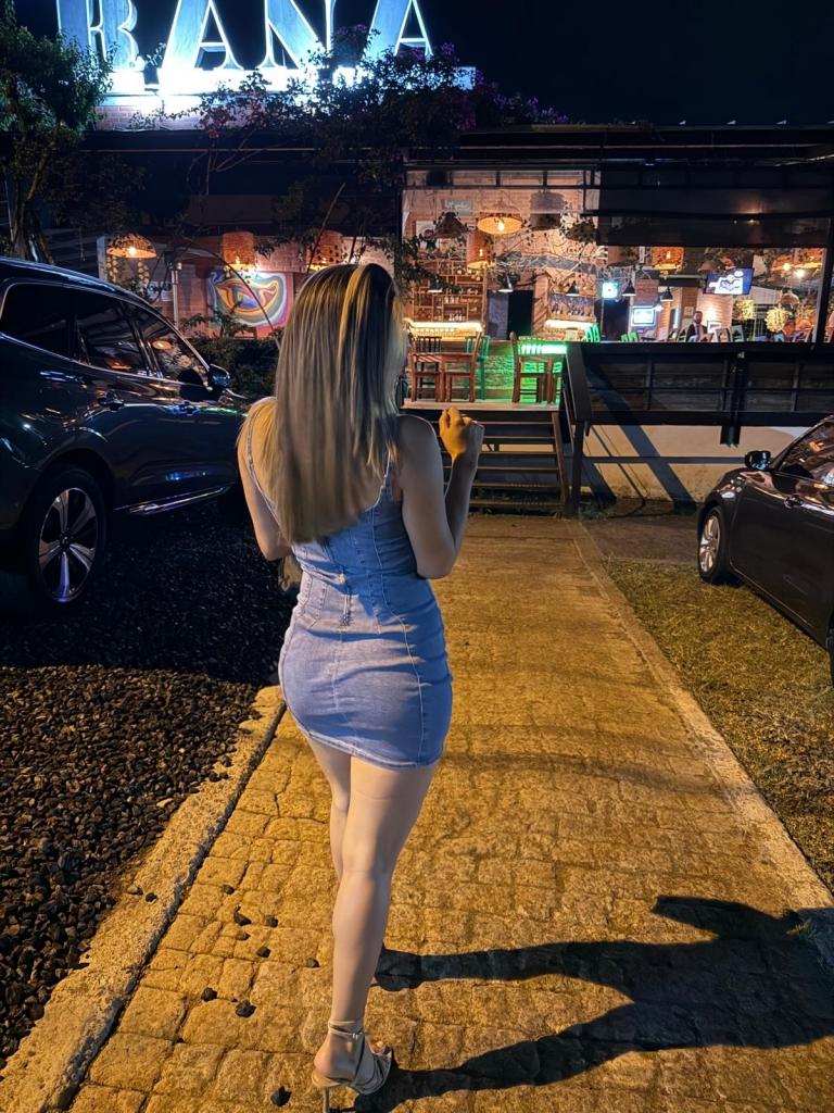 Chico busca chica en Murcia: 