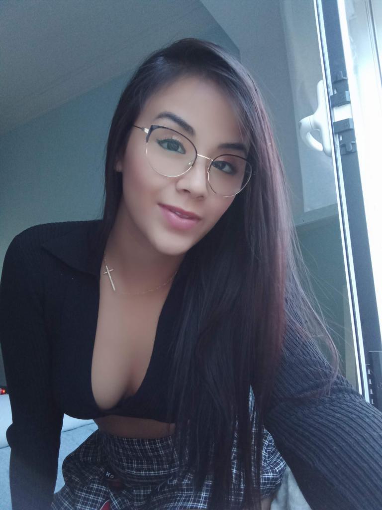 613213099: Chica busca chico en Alicante