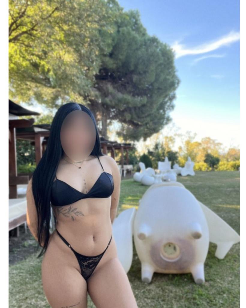 Chica busca chico en Granada: 