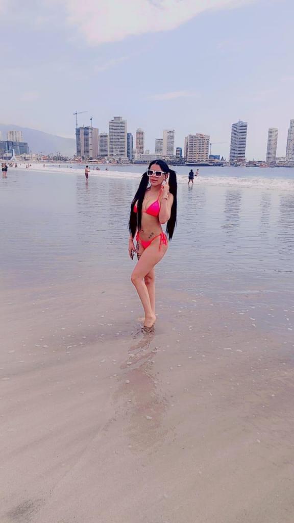 678719081: Chica busca chico en Orense