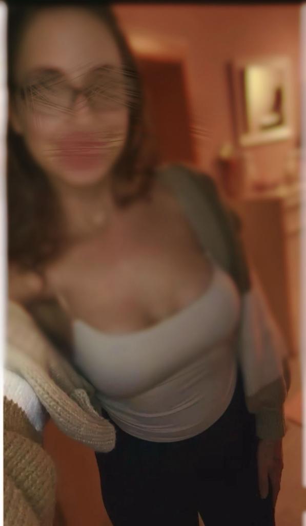 Chica busca chico en Tenerife: 