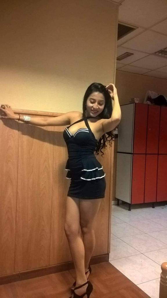 685707290: Chica busca chico en Ibiza