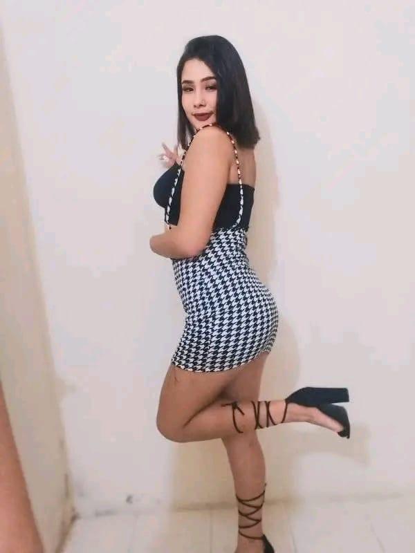 695520099: Chica busca chico en Tenerife