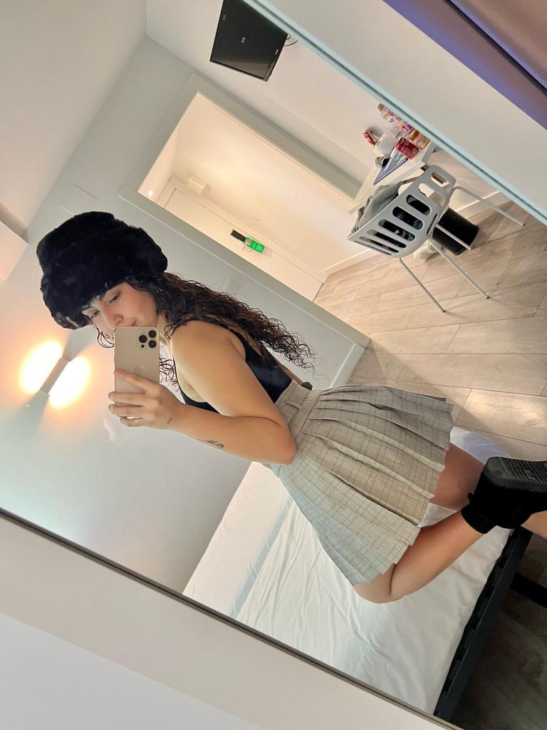 Chica busca chico en Alicante: 