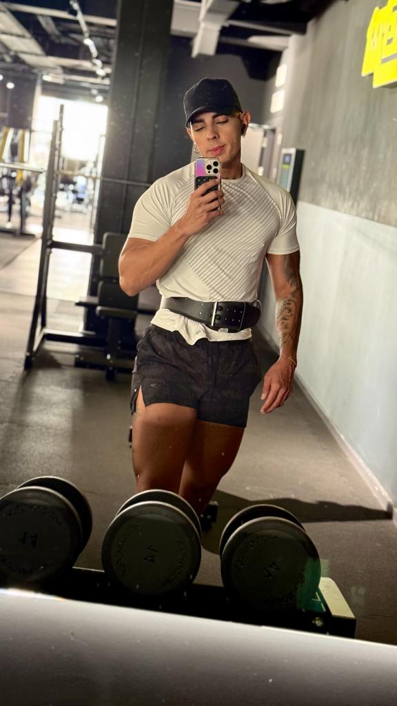 Chico busca chica en Valencia: 