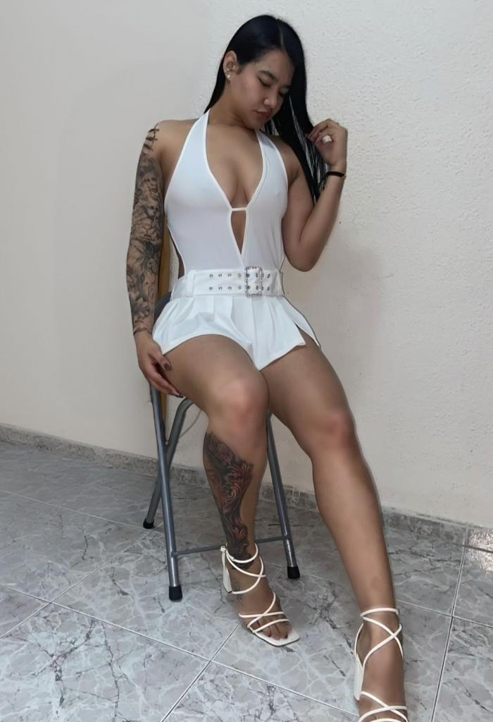 Chica busca chico en Granada: Chica busca chico