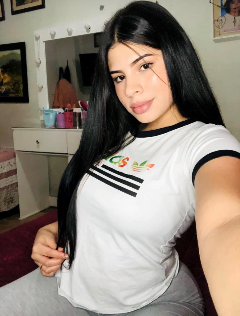 602001864: Chica busca chico en Pontevedra