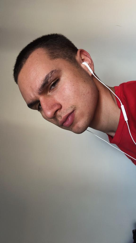 Chico busca chica en Madrid: 