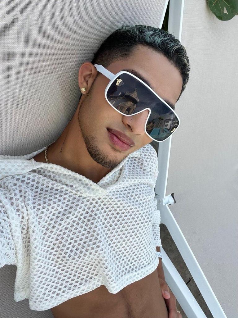 Chico busca chica en Alicante: 