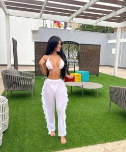 672565133: Transexual en Burgos