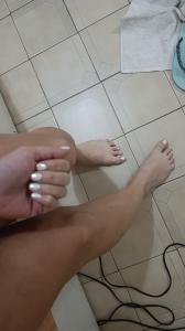 654238069: Chica busca chico en Madrid