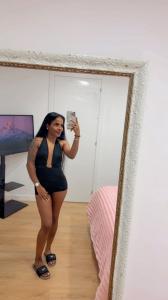 632386981: Chica busca chico en Barcelona