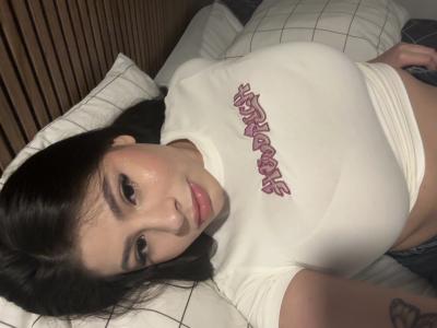 602001864: Chica busca chico en Pontevedra