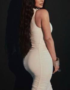 664238681: Chica busca chico en Málaga