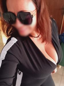 651626788: Chica busca chico en Barcelona