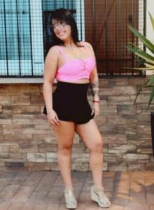 695320282: Chica busca chico en Navarra