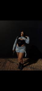 624548598: Chica busca chico en León