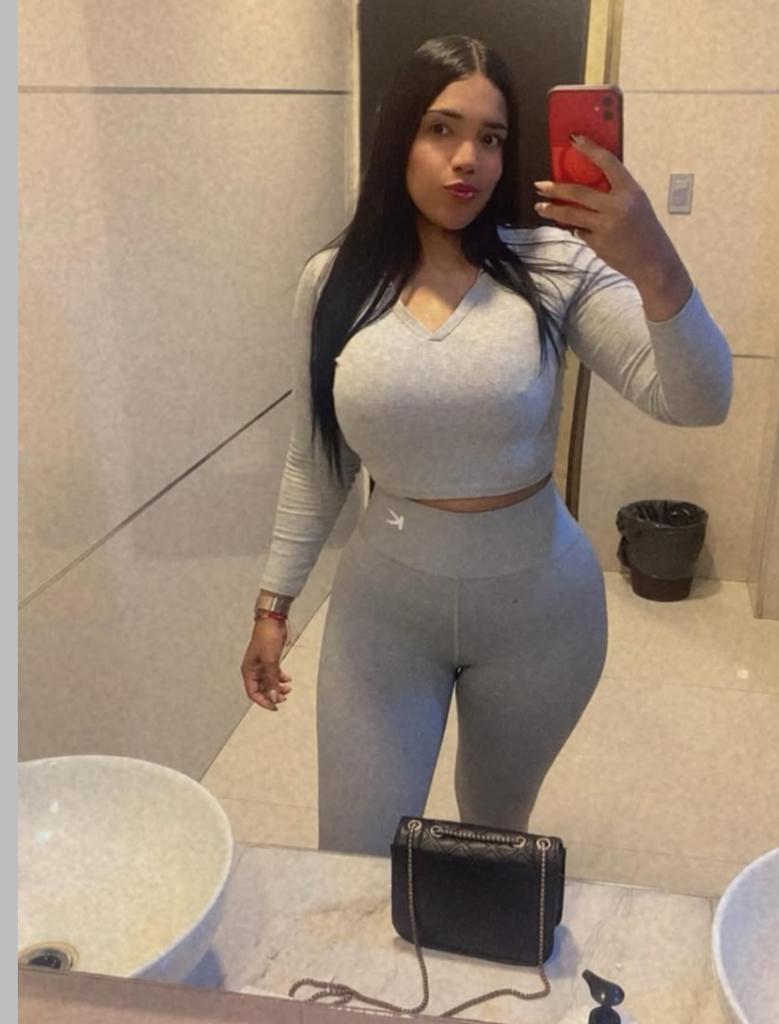 631012190: Chica busca chico en Murcia