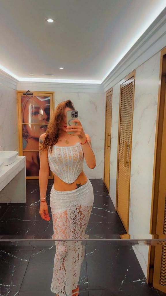 Chica busca chico en Granada: 