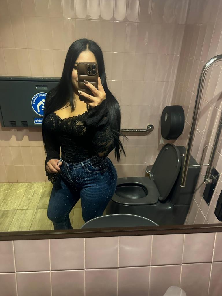 Chica busca chico en Murcia: 