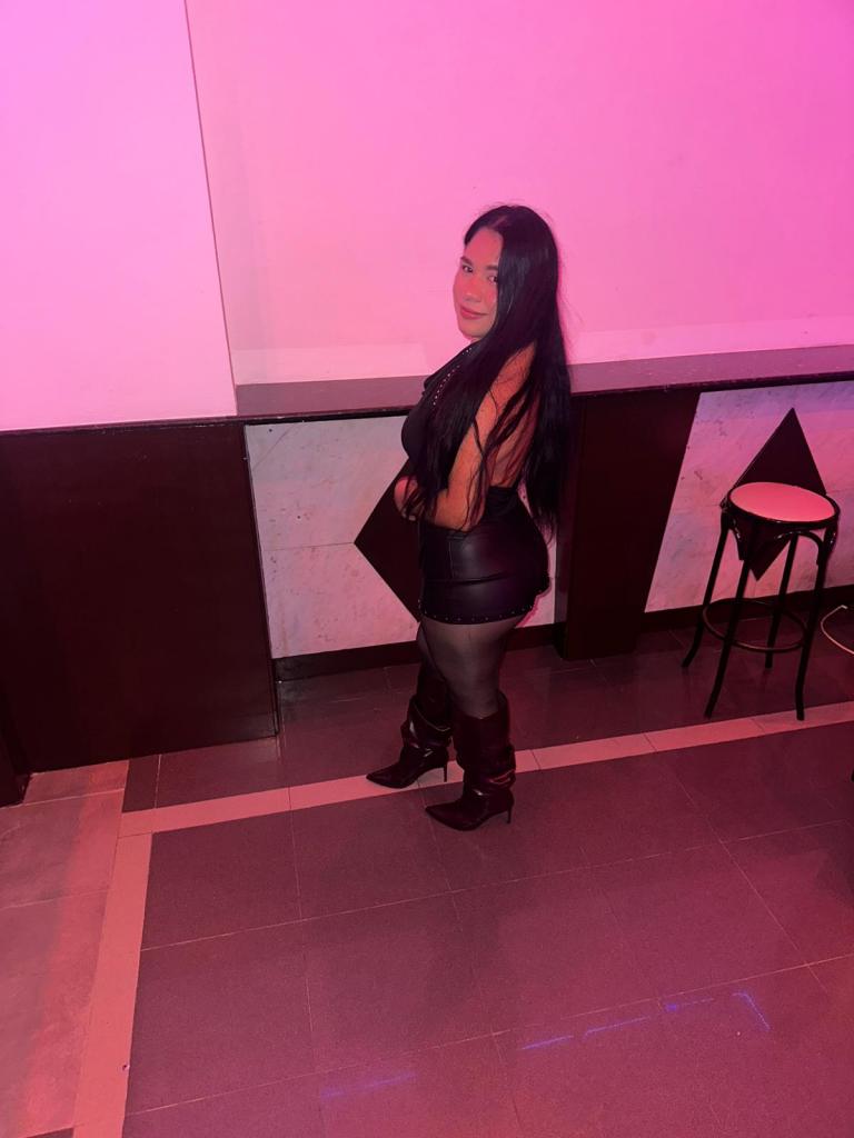 624742678: Chica busca chico en Murcia