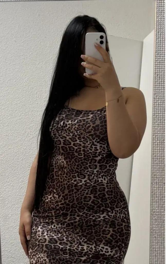 Chica busca chico en Almería: 