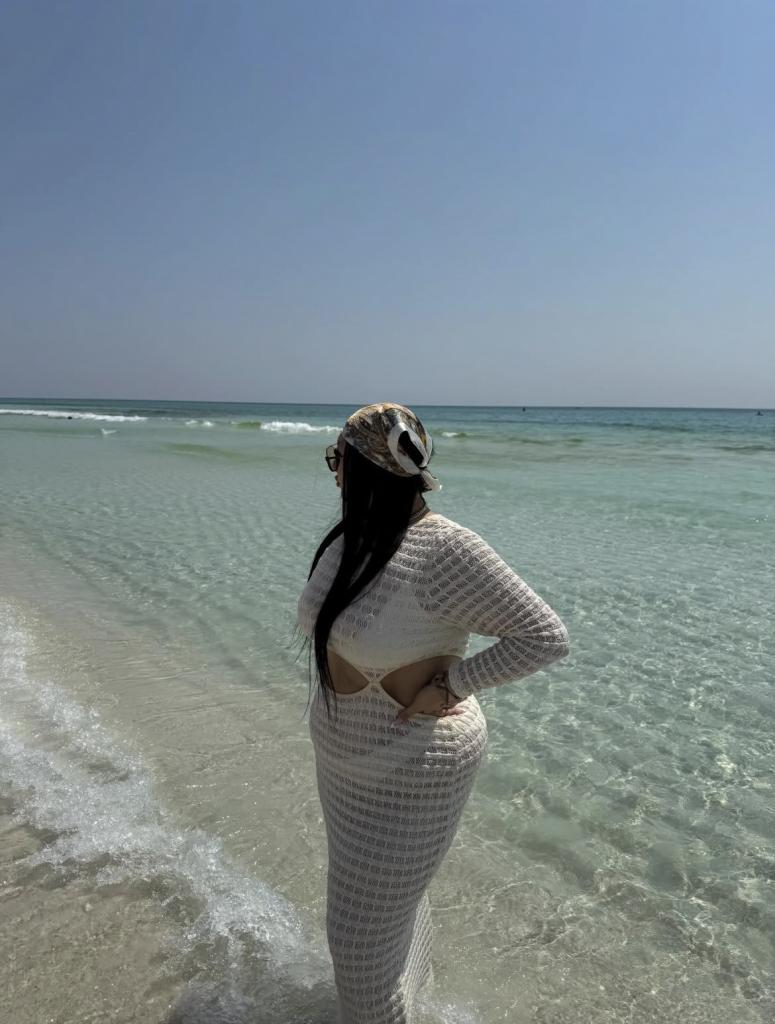 621093611: Chica busca chico en Murcia