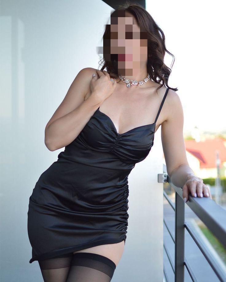 Chica busca chico en Granada: 