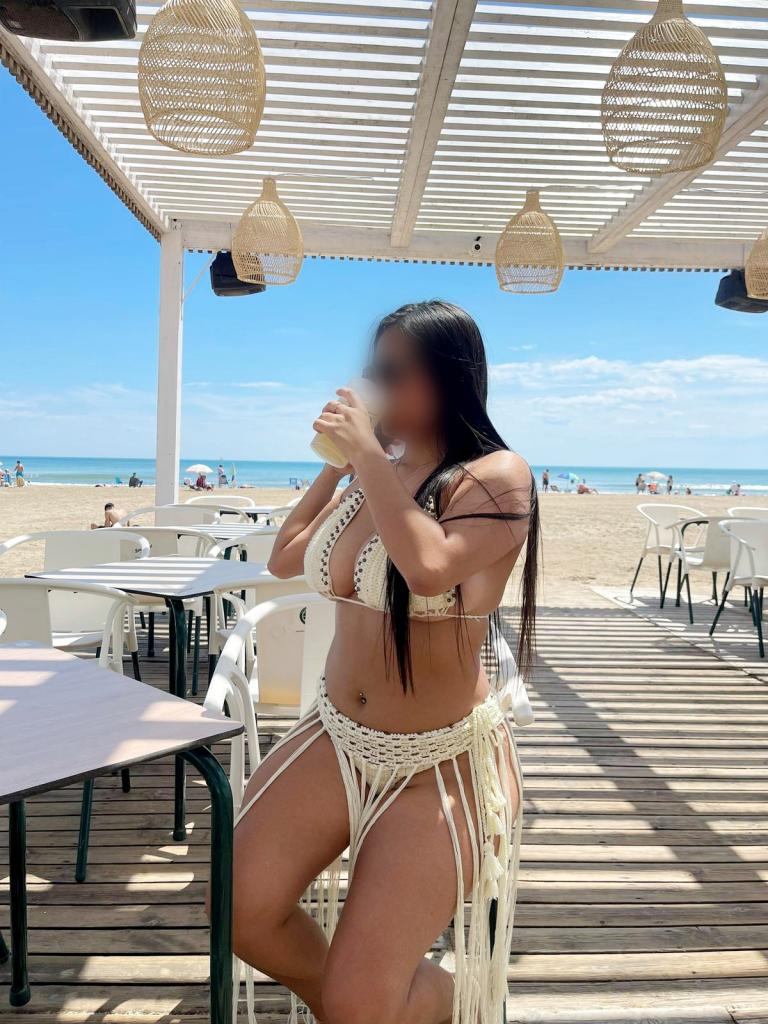 Chica busca chico en Sevilla: 