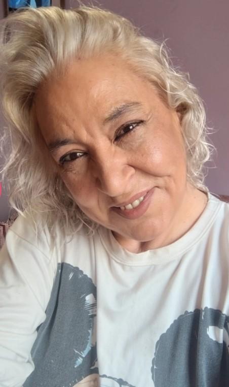 Chica busca chico en Almería: 