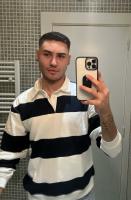 627449874: Chico busca chica en Pontevedra