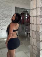 611371494: Chica busca chico en Madrid