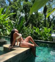 634135666: Chica busca chico en Gerona