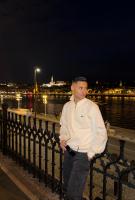 627449874: Chico busca chica en Pontevedra