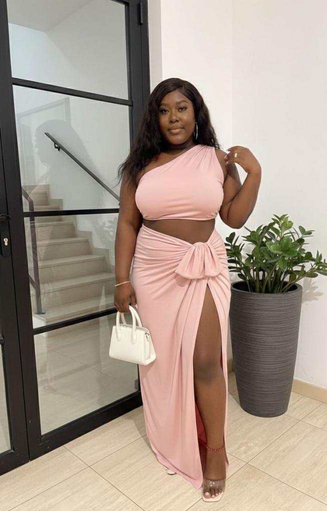 603993488: Chica busca chico en Murcia