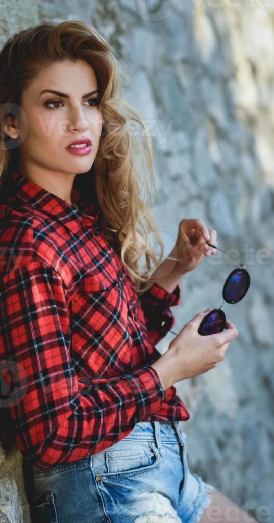 634122541: Chica busca chico en Guipúzcoa