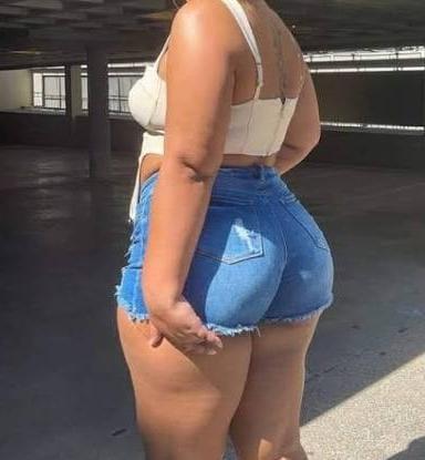 Chica busca chico en Granada: 