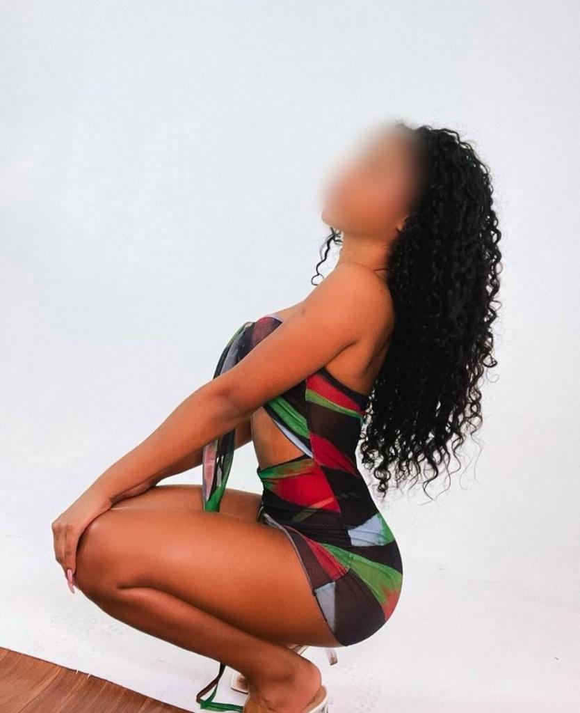 Chica busca chico en Barcelona: 